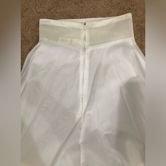 David’s Bridal Spaghetti Strap Layered Wedding Dress with Crinoline Underskirt - Picture 12 of 16